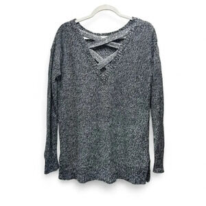 Arizona Jean Co Women's Gray Long Sleeve V-neckline Sweater Size Small